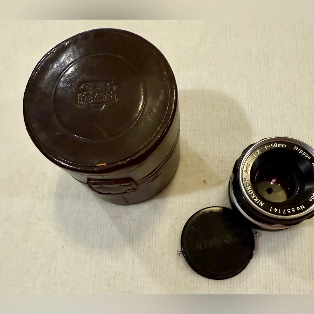 Nikon Nikkor-H Auto 50mm f/2 Non-AI Lens Manual Focus From JAPAN. W/leather case